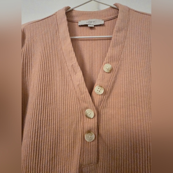 Loft‎ Salmon-colored Button-Up Henley - Picture 2 of 5